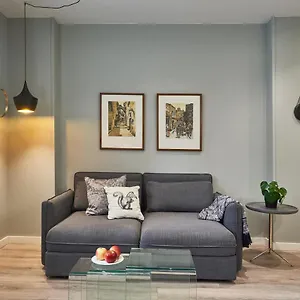 https://cathedral-apartments.topbarcelonahotels.com