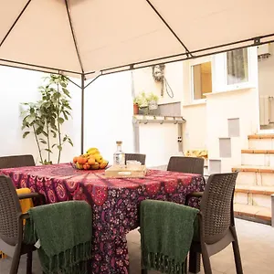  Apartment Lugar Especial, Gran Patio, Junto Al Ayuntamiento
