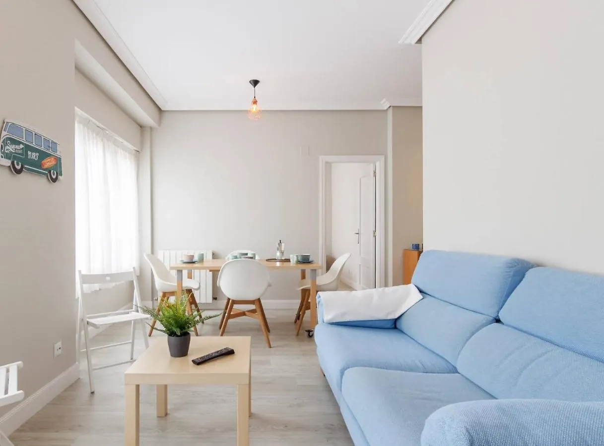 Vivienda Turistica De Prestancia Junto A La Ria De Nervion Bilbao Lejlighed